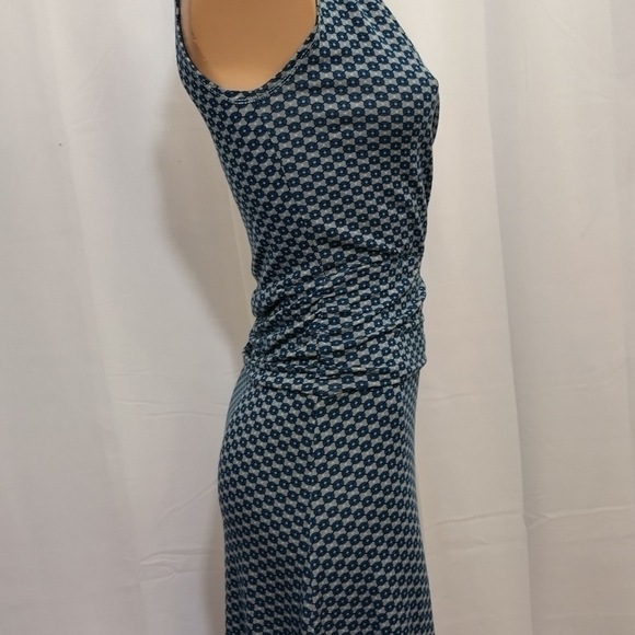 Mix it gray & teal sleeveless v-Neck dress women's size x-Small - Picture 2 of 6